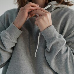 Sweatshirts & Hoodies